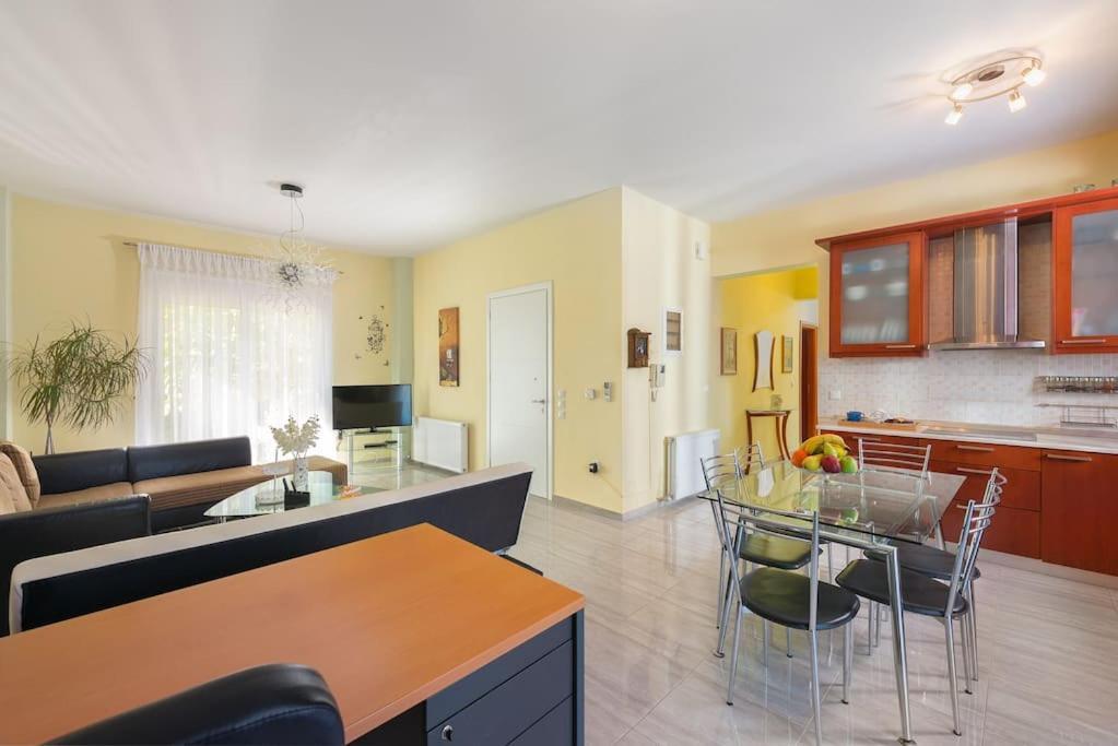 Greek Style Ground Floor Apartment & Pool Ialysos  Exterior photo