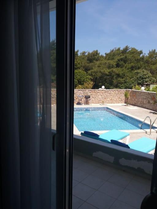 Greek Style Ground Floor Apartment & Pool Ialysos  Exterior photo